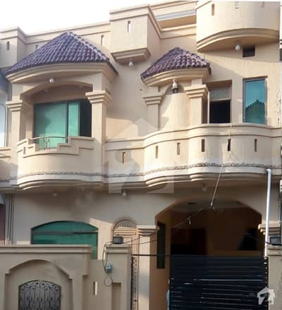 E114 Npf 25X60 Triple Story Beautiful House For Sale E114 Npf 25X60 Triple Story Beautiful House For Sale