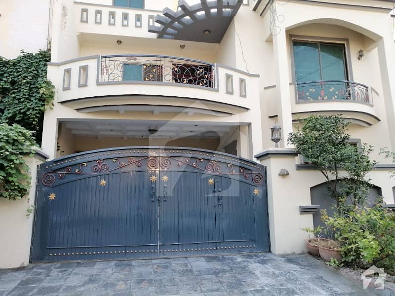 House For Sale In Swan Gardan