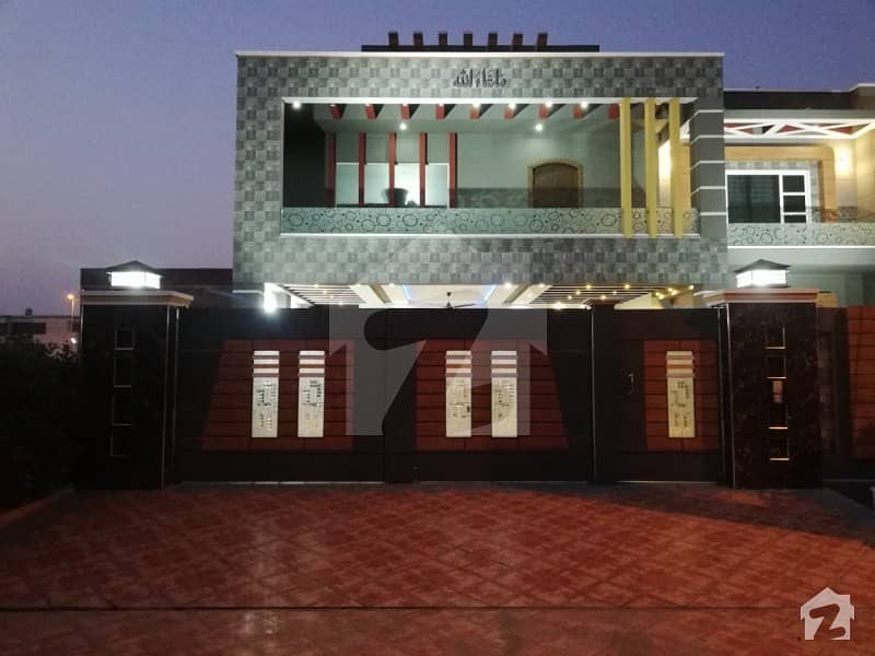 2 Kanal Luxury House For Sale 2 Kanal Luxury House For Sale