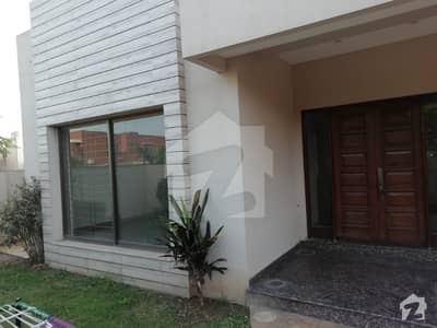 1 Kanal House For Sale with Basement Semi Furnish Good Location