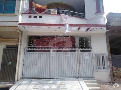 حیات آباد فیز 7 - ای5 حیات آباد فیز 7 حیات آباد پشاور میں 6 کمروں کا 3 مرلہ مکان 1 کروڑ میں برائے فروخت۔ حیات آباد فیز 7 - ای5 حیات آباد فیز 7 حیات آباد پشاور میں 6 کمروں کا 3 مرلہ مکان 1 کروڑ میں برائے فروخت۔