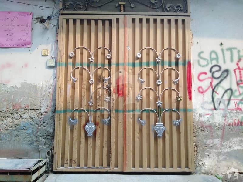 شاہدرہ لاہور میں 2 کمروں کا 3 مرلہ مکان 32 لاکھ میں برائے فروخت۔