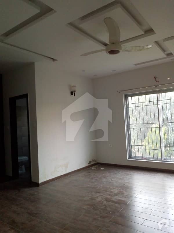 1 Kanal Upper Portion Office In Gulberg