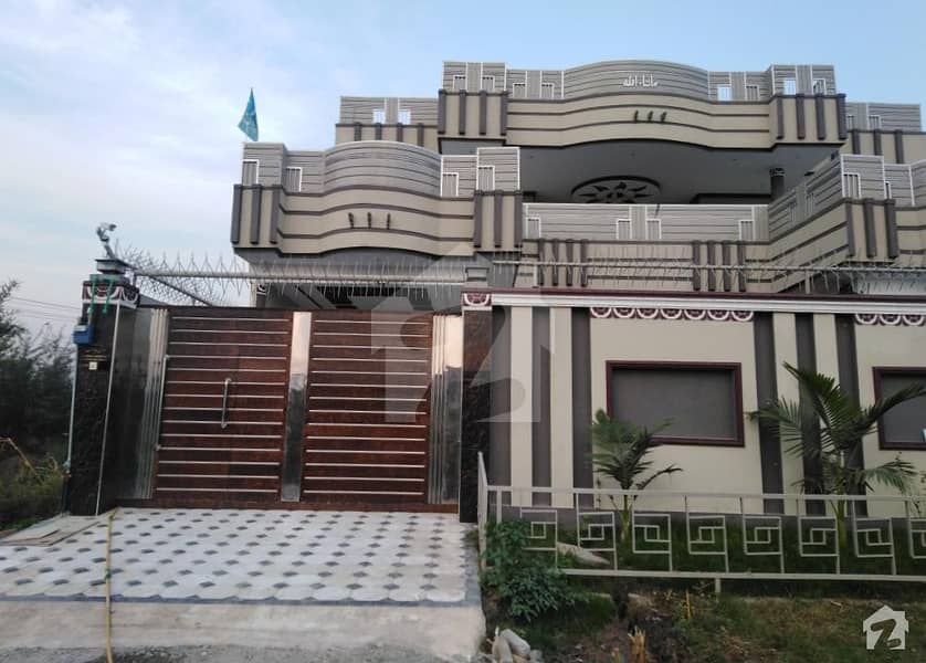 House Is Available For Sale  In Regi Model Town