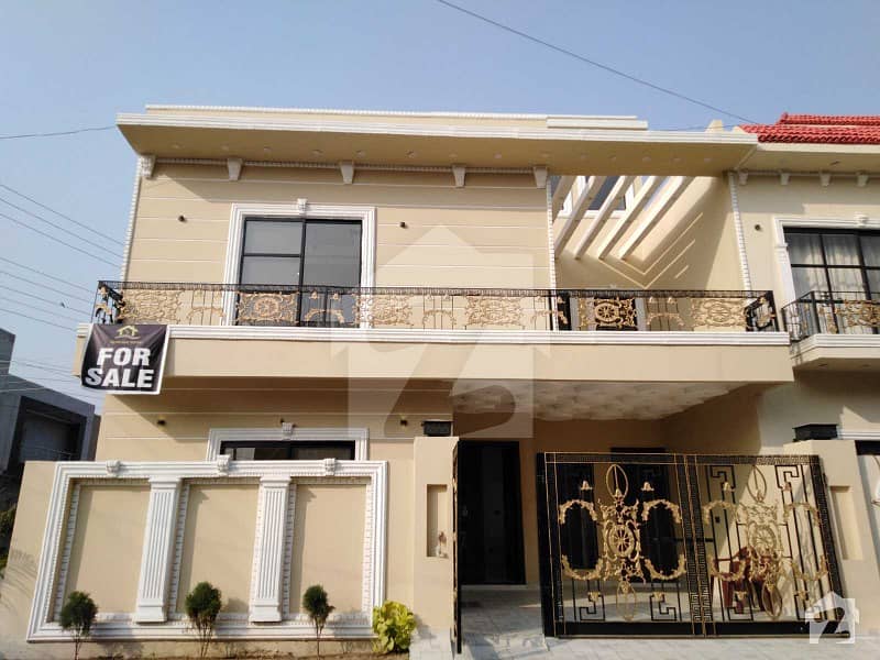 کینال گارڈنز - بلاک اے اے کینال گارڈن لاہور میں 5 کمروں کا 6 مرلہ مکان 1.35 کروڑ میں برائے فروخت۔