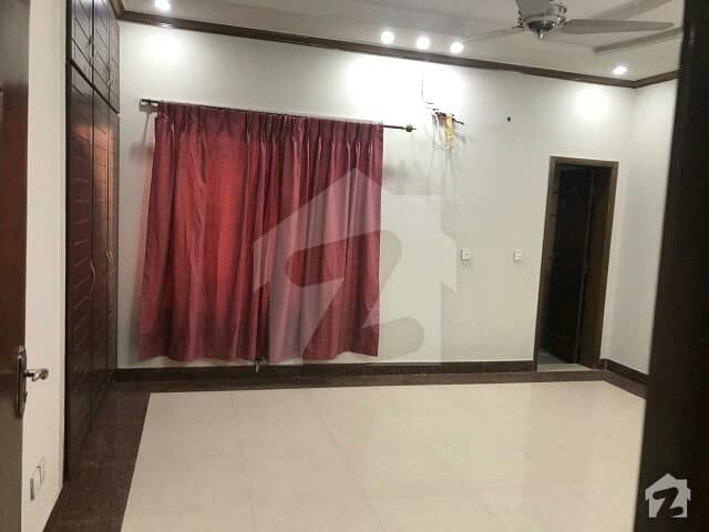 one kanal upper portion available for rent abdalian society