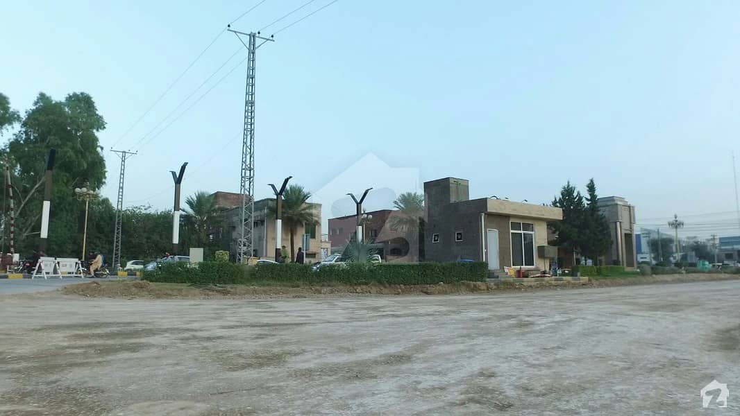 Commercial Plot Is Available For Sale In Bahria Town Phase 4 Paradise