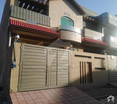 Here Is A Good Opportunity To Live In A Well-Built House Here Is A Good Opportunity To Live In A Well-Built House