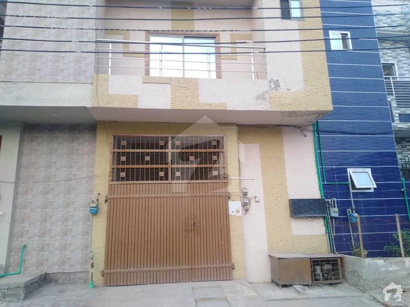 خیابان صادق سرگودھا میں 4 کمروں کا 3 مرلہ مکان 70 لاکھ میں برائے فروخت۔