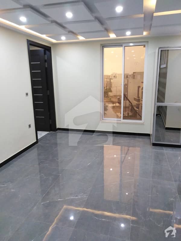 One Bed Flat Available For Rent In Bahria Town Lahore Near Jamia Masjid