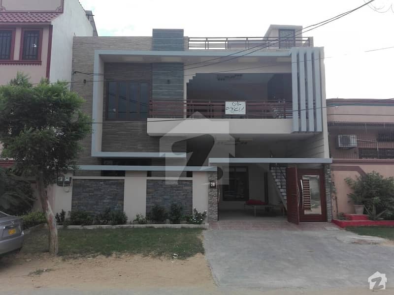 گلشنِ معمار - سیکٹر وی گلشنِ معمار گداپ ٹاؤن کراچی میں 6 کمروں کا 10 مرلہ مکان 2.8 کروڑ میں برائے فروخت۔