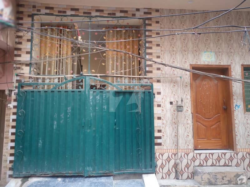 ستارہ کالونی لاہور میں 5 کمروں کا 5 مرلہ مکان 90 لاکھ میں برائے فروخت۔
