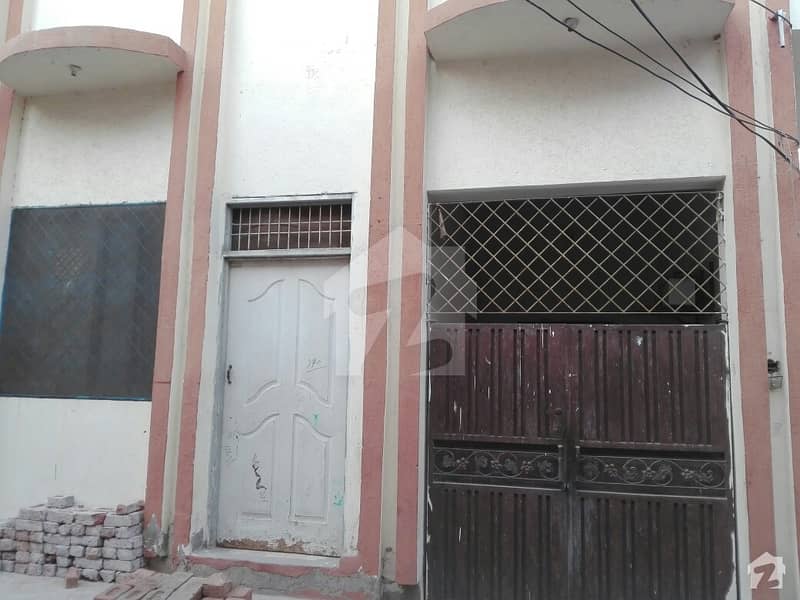 Corner House Is Available In Sheikh Colony