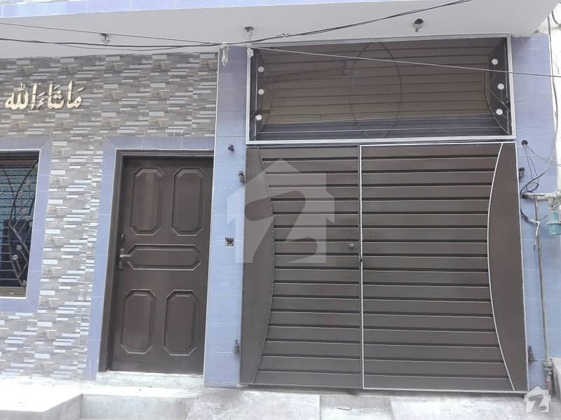 Room Is Available In Gulfishan Colony