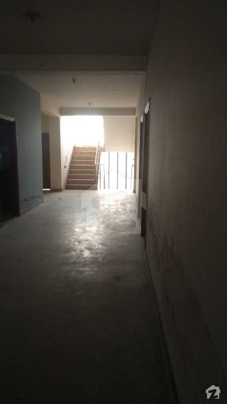 single room with attached washroom for rent G-10 plaza