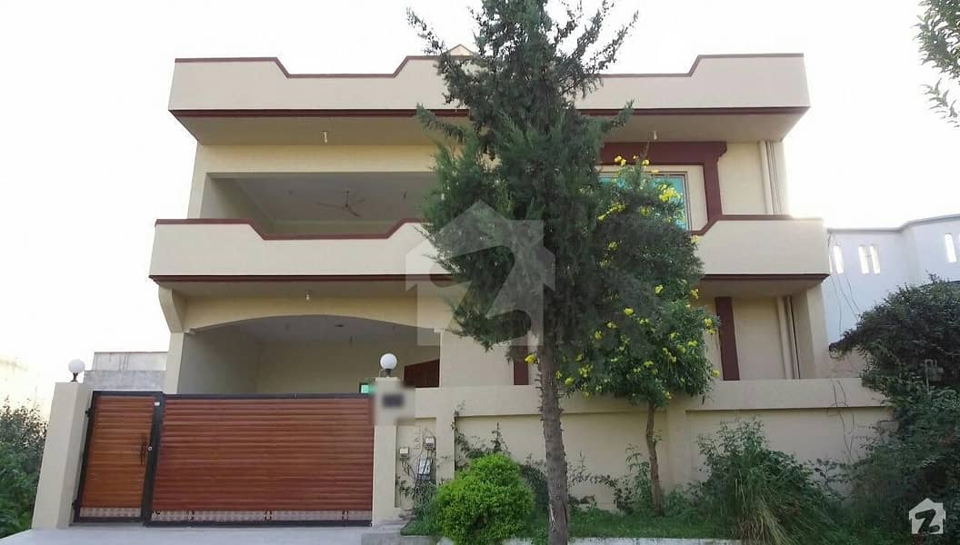 Main Double Road Triple Storey House For Sale In G-15 Islamabad