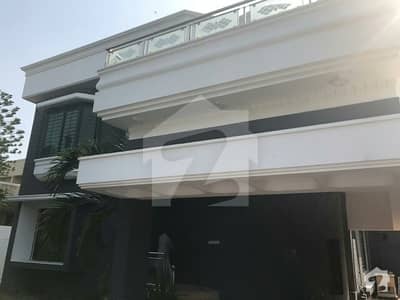 Defence phase 7.500 yards owner built banglow available for sale at very low price Defence phase 7.500 yards owner built banglow available for sale at very low price