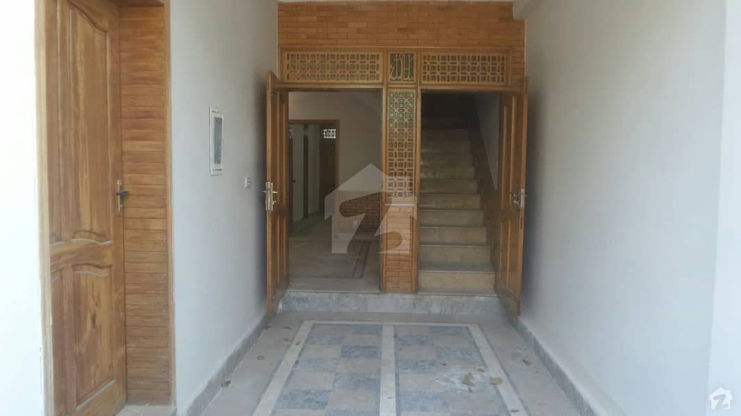 Double Storey House For Rent Commercial Use