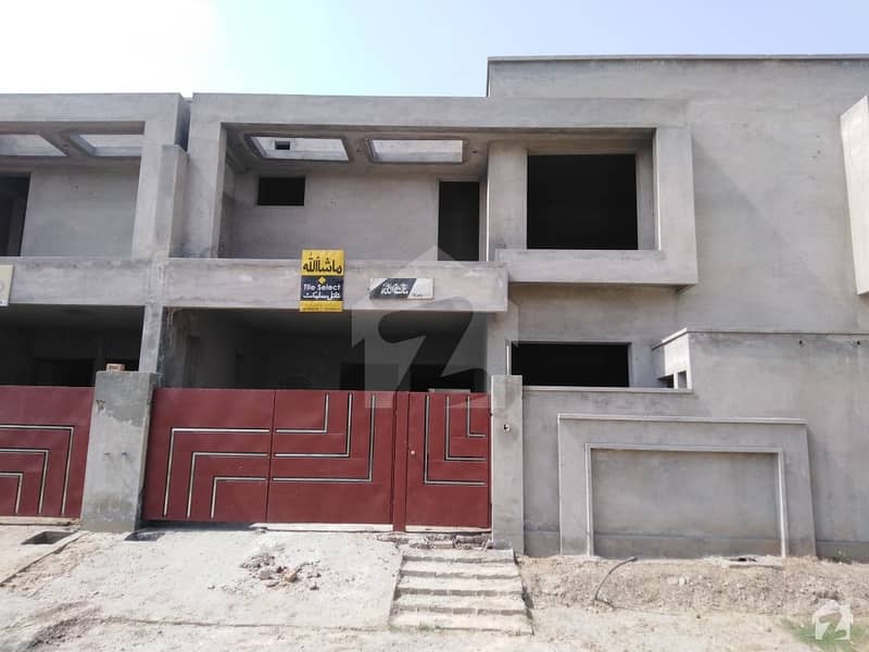 ایڈن آچرڈ فیصل آباد میں 5 مرلہ مکان 1.1 کروڑ میں برائے فروخت۔ ایڈن آچرڈ فیصل آباد میں 5 مرلہ مکان 1.1 کروڑ میں برائے فروخت۔
