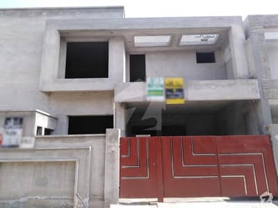 ایڈن آچرڈ فیصل آباد میں 7 مرلہ مکان 1.5 کروڑ میں برائے فروخت۔ ایڈن آچرڈ فیصل آباد میں 7 مرلہ مکان 1.5 کروڑ میں برائے فروخت۔