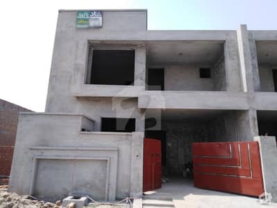 ایڈن آچرڈ فیصل آباد میں 5 مرلہ مکان 1.1 کروڑ میں برائے فروخت۔ ایڈن آچرڈ فیصل آباد میں 5 مرلہ مکان 1.1 کروڑ میں برائے فروخت۔