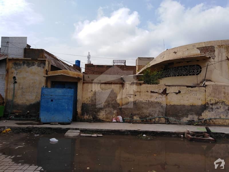 21 Marla Corner Commercial Plot Is Available For Sale Model Town B