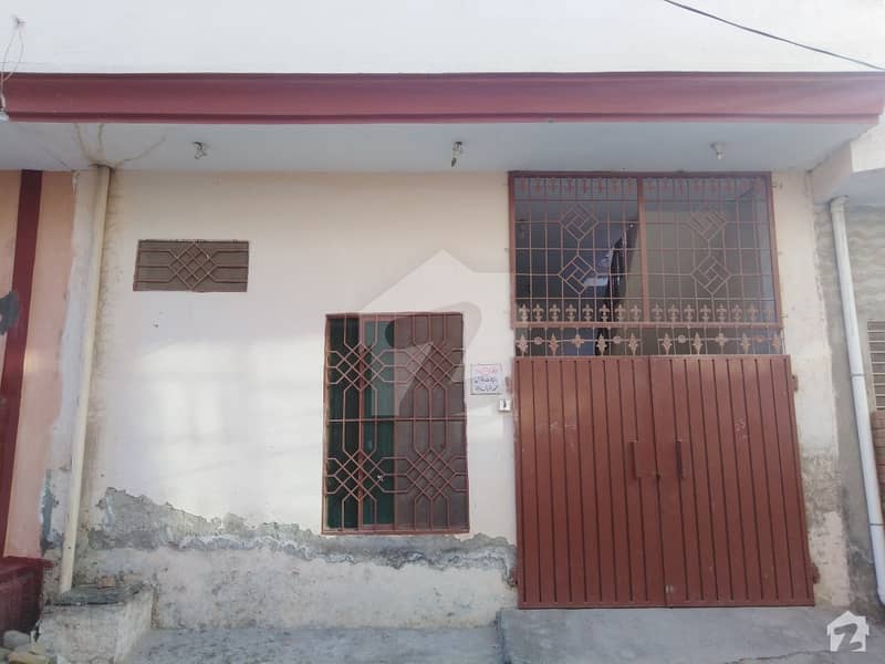اسلامیہ کالونی بہاولپور میں 2 کمروں کا 3 مرلہ مکان 32 لاکھ میں برائے فروخت۔ اسلامیہ کالونی بہاولپور میں 2 کمروں کا 3 مرلہ مکان 32 لاکھ میں برائے فروخت۔