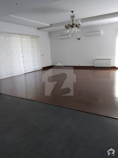 F11 Prime Location 40 X 90 House For Sale F11 Prime Location 40 X 90 House For Sale