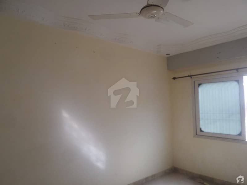 ناظم آباد - بلاک 5اے ناظم آباد کراچی میں 6 کمروں کا 5 مرلہ مکان 1.45 کروڑ میں برائے فروخت۔