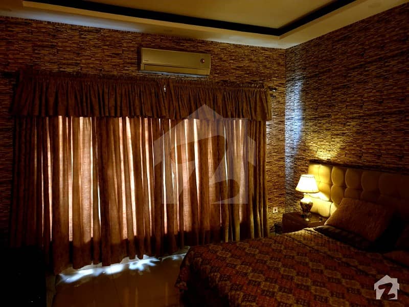 بحریہ ٹاؤن فیز 4 بحریہ ٹاؤن راولپنڈی راولپنڈی میں 5 کمروں کا 10 مرلہ مکان 2.5 کروڑ میں برائے فروخت۔