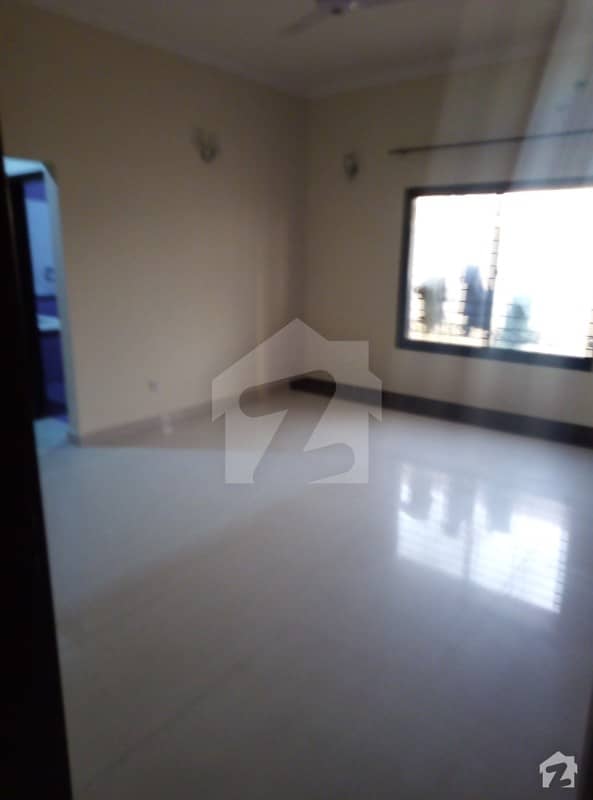 10 Marla 2bed Excellent Upper Portion In NFC Society Near Wapda Town