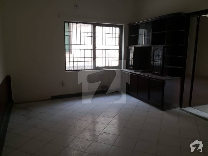 8 Marla House Available For Rent In DHA Phase 2 V