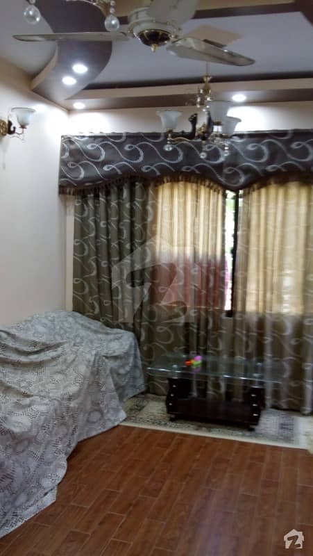 نارتھ کراچی کراچی میں 6 کمروں کا 5 مرلہ مکان 1.3 کروڑ میں برائے فروخت۔