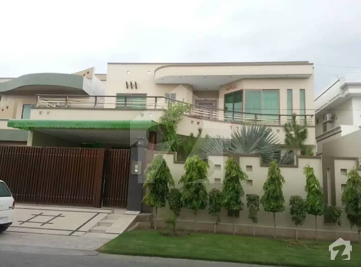 HOUSE AVAILABLE FOR URGENT RENT HOUSE AVAILABLE FOR URGENT RENT