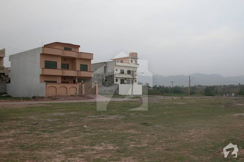 5 Marla Residential Plot For Sale In Sector 4 Airport Housing Society