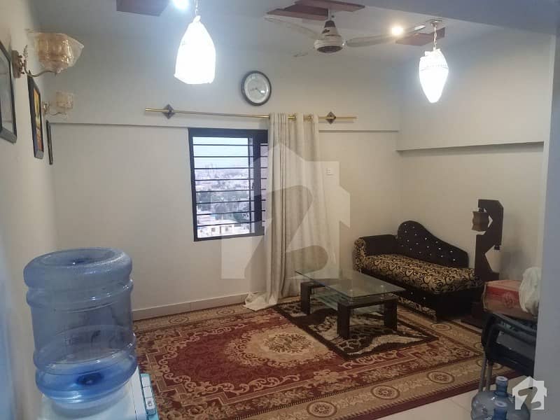 نارتھ ناظم آباد ۔ بلاک این نارتھ ناظم آباد کراچی میں 3 کمروں کا 6 مرلہ فلیٹ 1.45 کروڑ میں برائے فروخت۔
