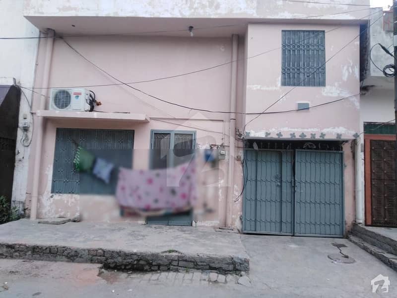 ٹاؤن شپ ۔ سیکٹر بی2 ٹاؤن شپ لاہور میں 6 کمروں کا 5 مرلہ مکان 1 کروڑ میں برائے فروخت۔