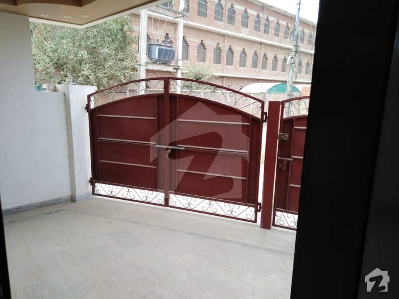 بیدیاں روڈ لاہور میں 4 کمروں کا 10 مرلہ مکان 50 ہزار میں کرایہ پر دستیاب ہے۔