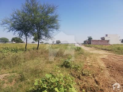 گلشنِ صحت 2 - بلاک ای گلشنِِِ صحت 2 ای ۔ 18 اسلام آباد میں 1 کنال رہائشی پلاٹ 43 لاکھ میں برائے فروخت۔ گلشنِ صحت 2 - بلاک ای گلشنِِِ صحت 2 ای ۔ 18 اسلام آباد میں 1 کنال رہائشی پلاٹ 43 لاکھ میں برائے فروخت۔