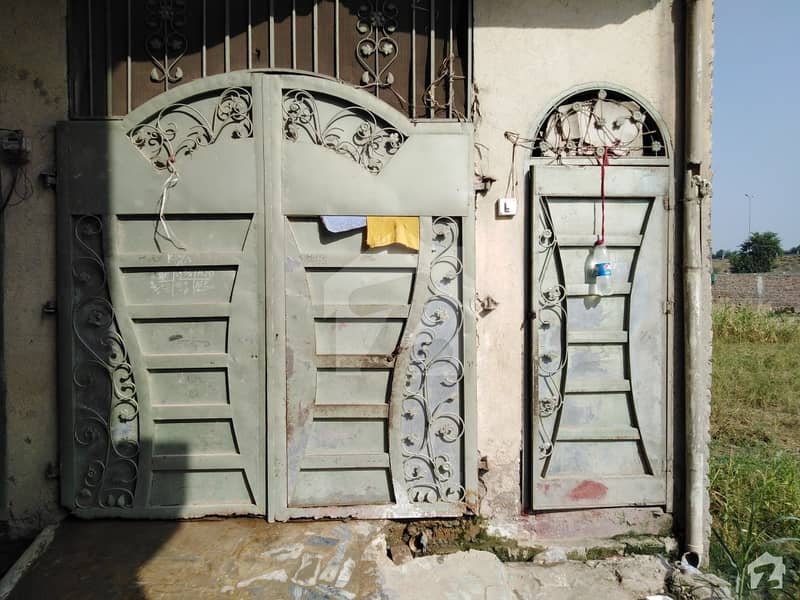 دورنپور پشاور میں 4 کمروں کا 2 مرلہ مکان 32 لاکھ میں برائے فروخت۔