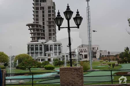 25 MARLA SHOP  3 FACING PARK SECTOR B EXECUTIVE LODGES BLOCK FOR SALE IN BAHRIA TOWN LAHORE
