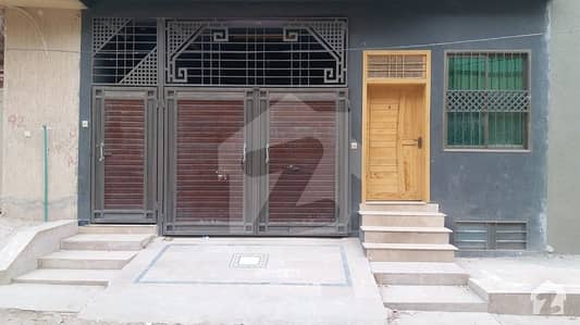 peshawar ring Road alharm model towan 6 marla house for rent