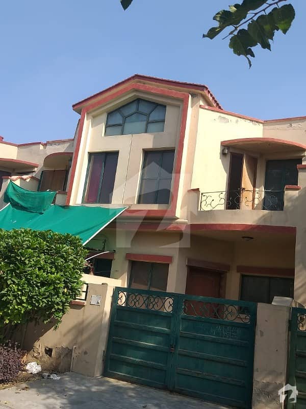 ایڈن لین ولاز 1 ایڈن لاہور میں 2 کمروں کا 3 مرلہ مکان 45 لاکھ میں برائے فروخت۔