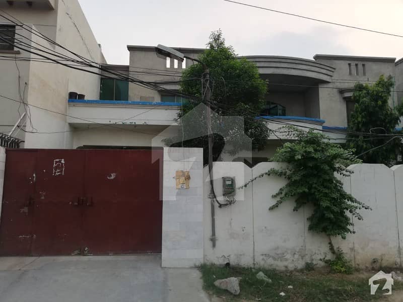 5170 Sq Feet House Is Available For Sale In Saeed Colony Canal Road Faisalabad