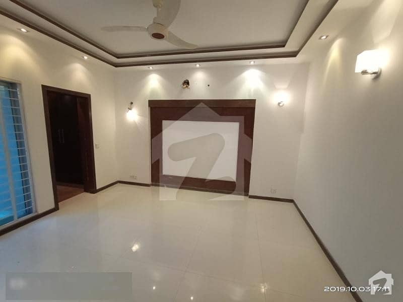پنجاب کوآپریٹو ہاؤسنگ سوسائٹی لاہور میں 4 کمروں کا 10 مرلہ مکان 1.9 کروڑ میں برائے فروخت۔