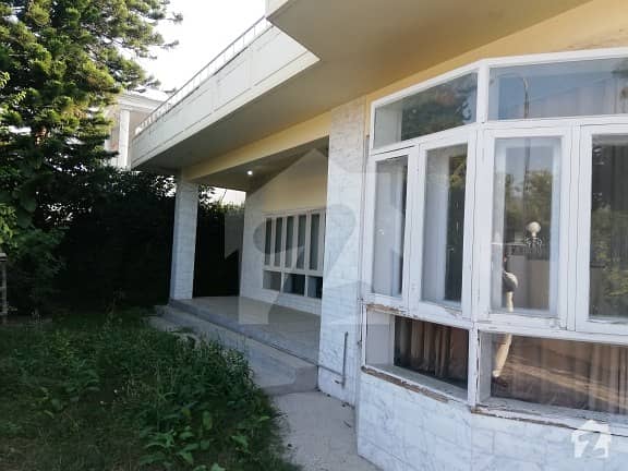 Demolish Able House For Sale In F-7 With Extra Land