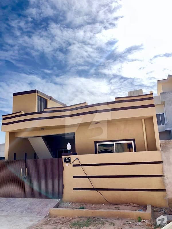 5 Marla Single Storey House For Sale In Beautiful Location