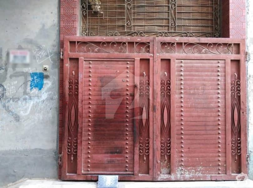 گلبرگ روڈ بہاولپور میں 3 کمروں کا 5 مرلہ مکان 70 لاکھ میں برائے فروخت۔