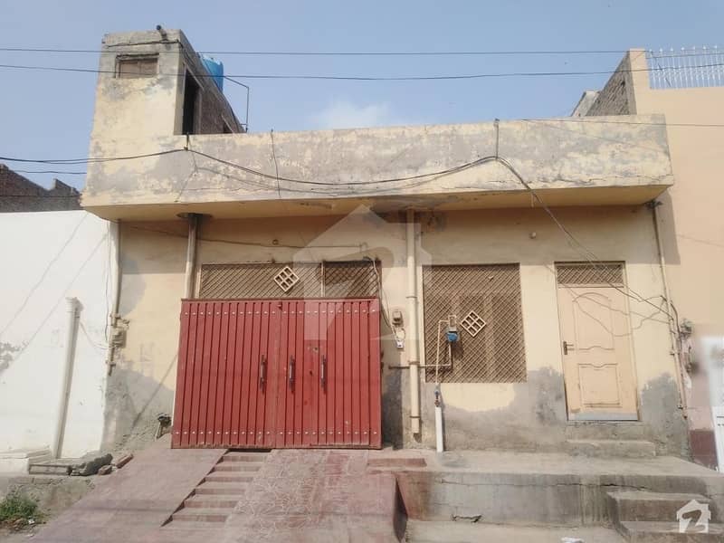 اقبال کالونی سرگودھا میں 5 مرلہ مکان 1.15 کروڑ میں برائے فروخت۔