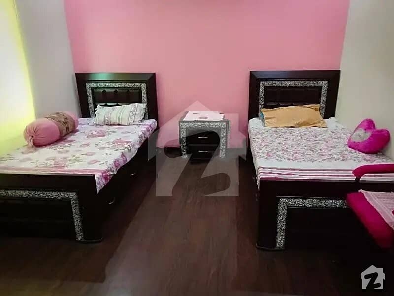 1 Bed Fully Furnished Rooms With Kitchen For Female Only Near Jalal Sons